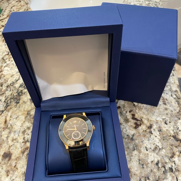 Swarovski Octea Classica Black Rose Gold Tone Ladies Watch 1181762 - Picture 3 of 3